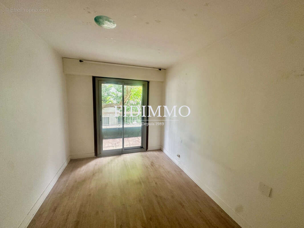 Appartement à SAINT-MAUR-DES-FOSSES