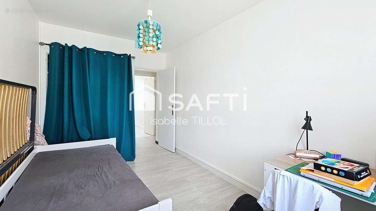 Appartement 57 m² à Lucon  - photo 4