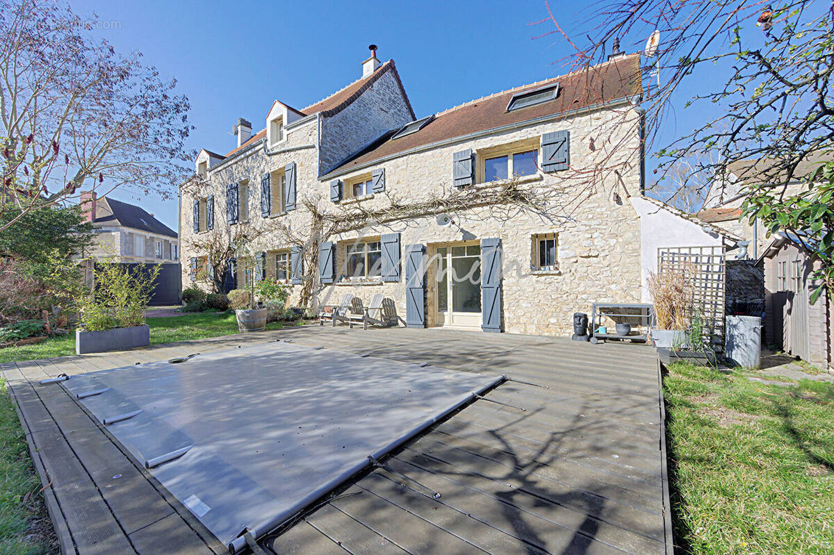 Maison à MONTAINVILLE