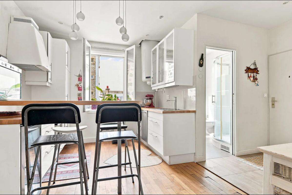 Appartement à ISSY-LES-MOULINEAUX