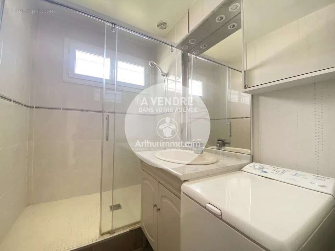 Maison à LA CHAPELLE-SUR-ERDRE