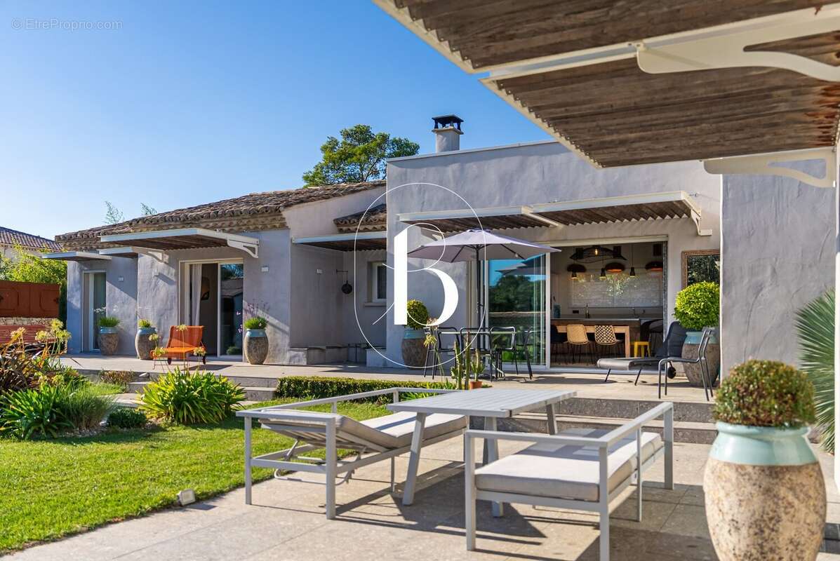 Maison à UZES