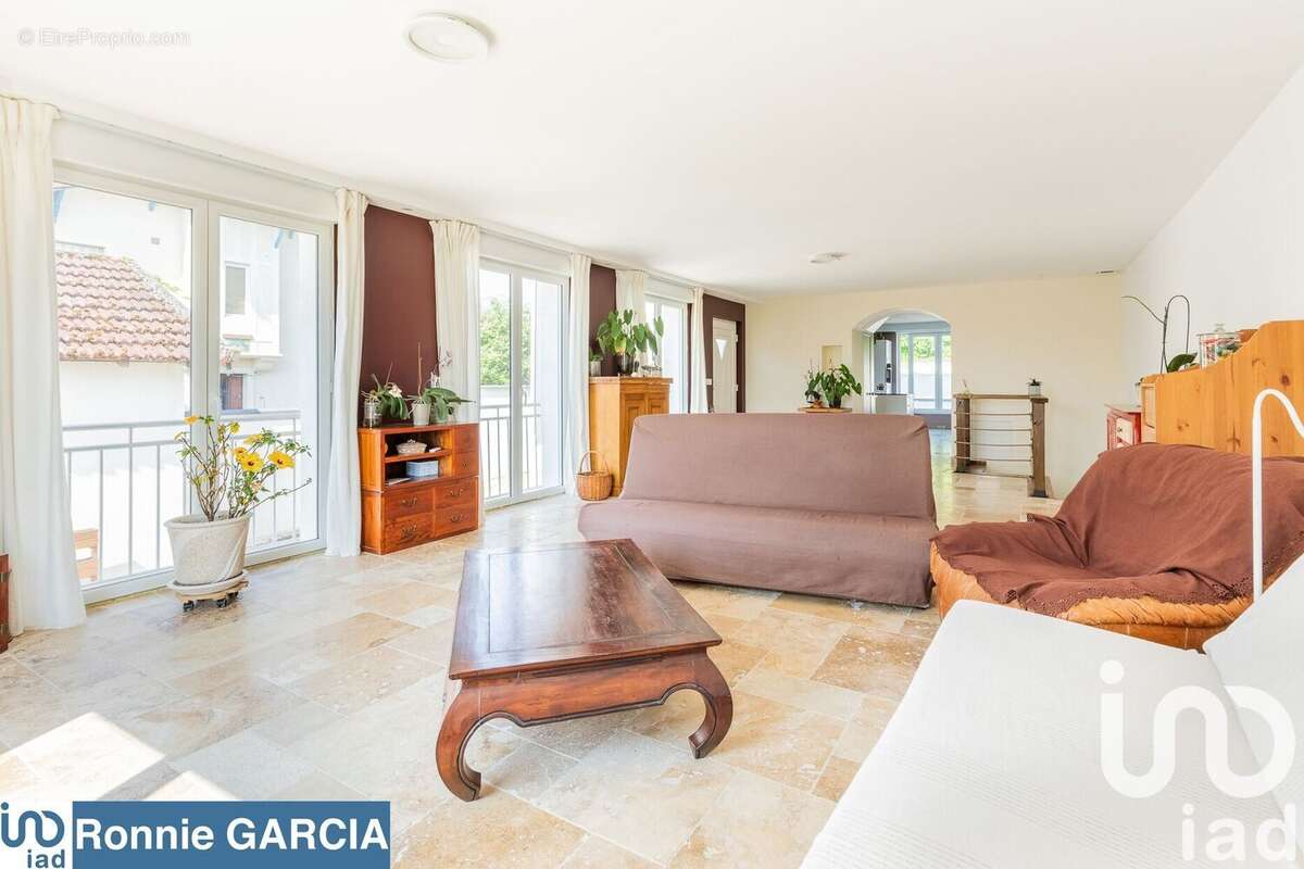 Photo 8 - Maison à VERT-LE-PETIT