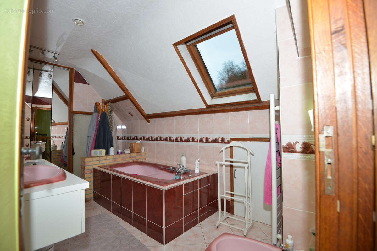 Maison à LA FRENAYE