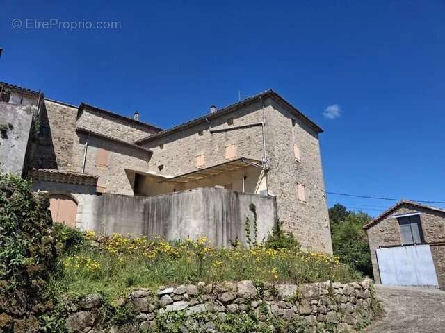 Maison à SAINT-PAUL-LE-JEUNE