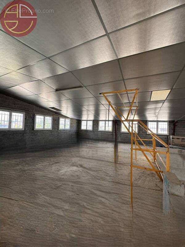 Commerce à PORTET-SUR-GARONNE