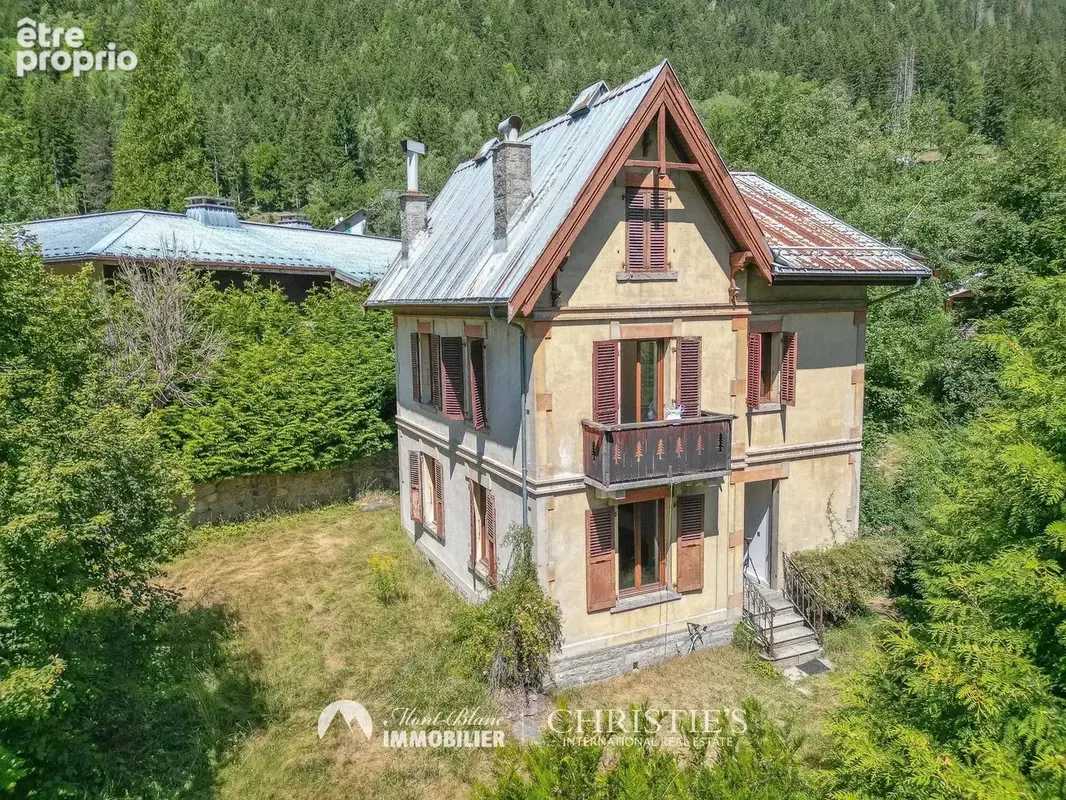 Charmante maison de village à Chamonix, 150 m², 6 pièces - photo 2