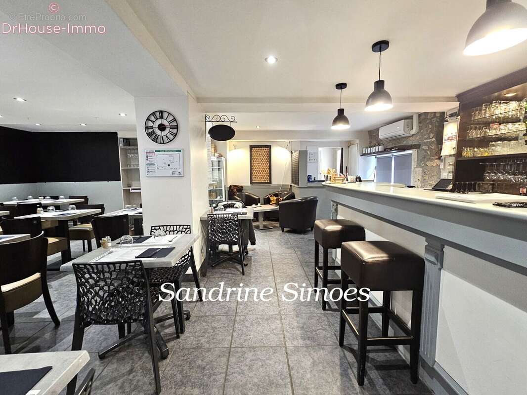 Commerce 165 m² à Saint-Savin  - photo 64