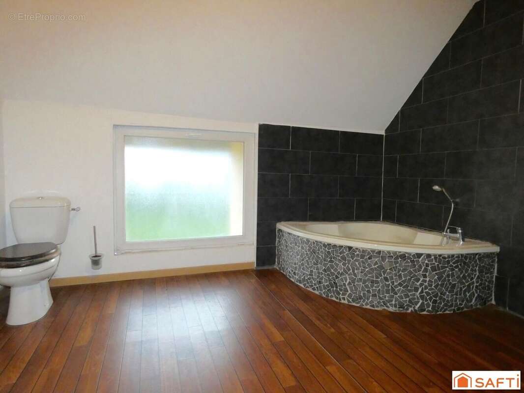 Photo 9 - Maison à QUIMPERLE