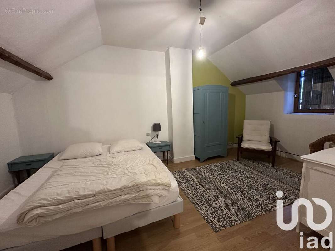 Photo 8 - Maison à SAINT-LEON-SUR-VEZERE