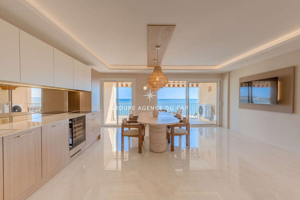 Appartement à FREJUS