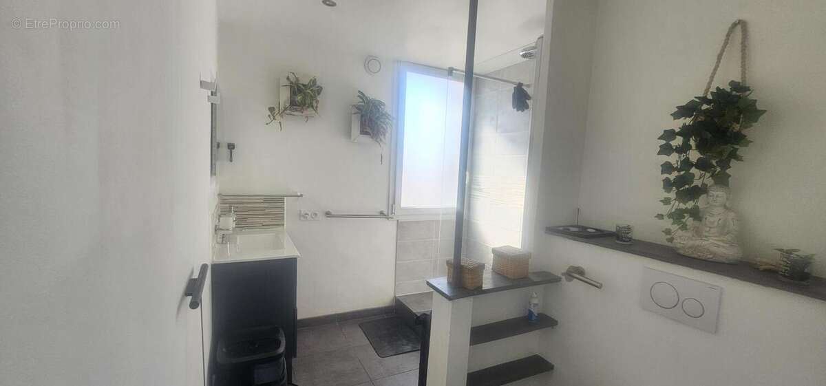 Appartement à VENISSIEUX