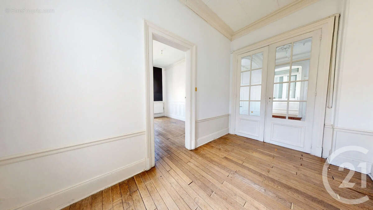 Appartement 89 m² à Saint-Quentin  - photo 2