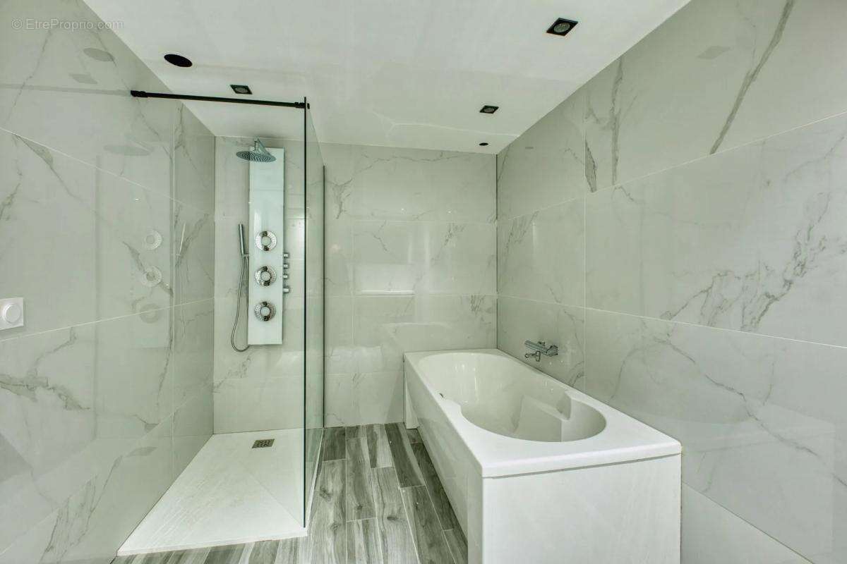 Maison à VAHL-LES-FAULQUEMONT