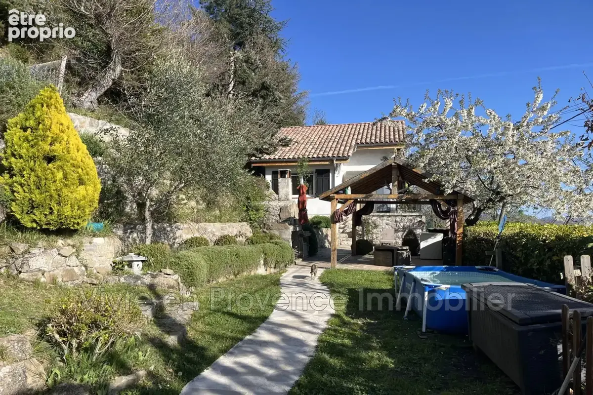 Maison 4 pièces 55 m² à vendre à Luceram (06440) - photo 2