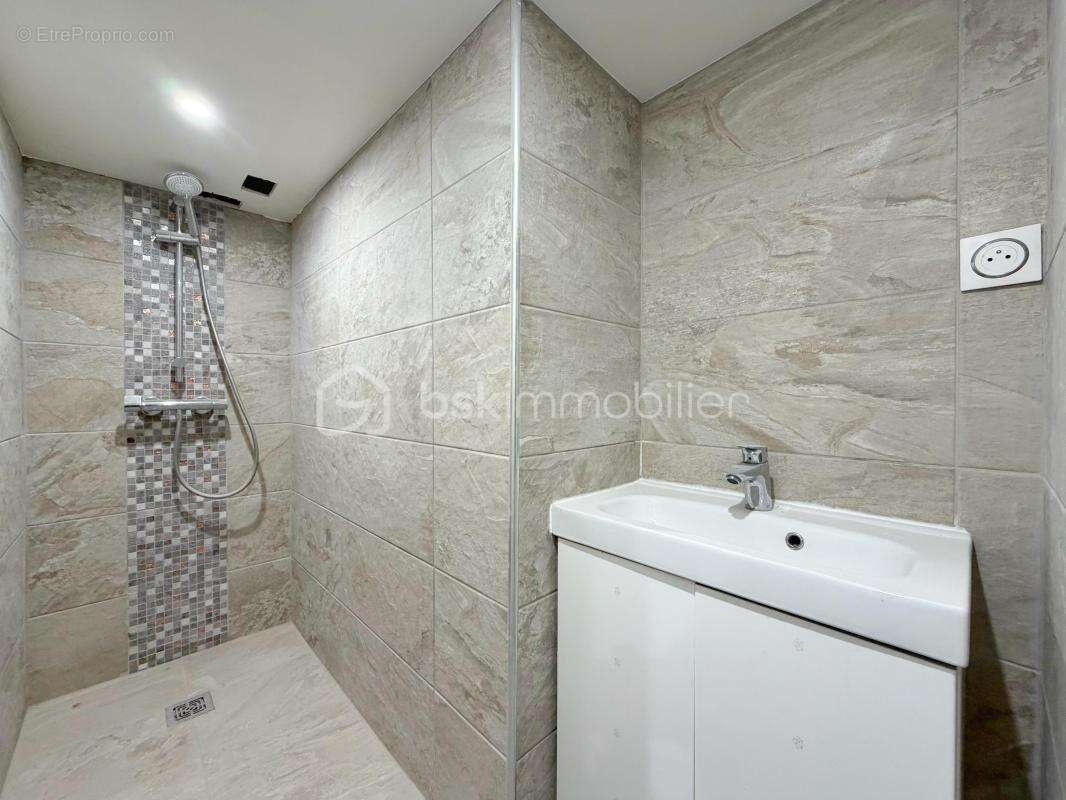 Maison à ECQUEVILLY