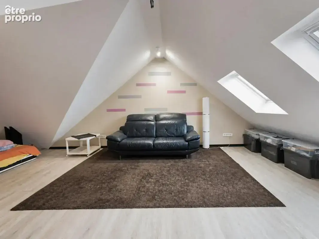 Maison de 7 pièces de 146 m² au Plessis-Grohan - photo 10