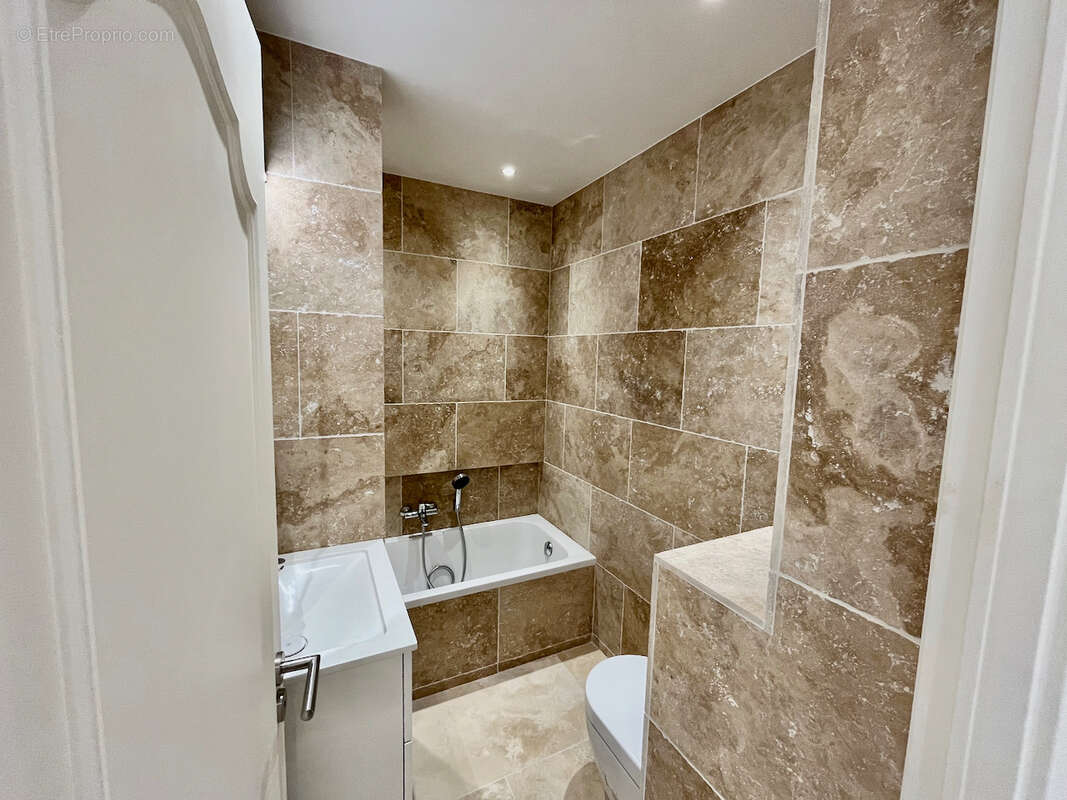 Appartement à BEAULIEU-SUR-MER