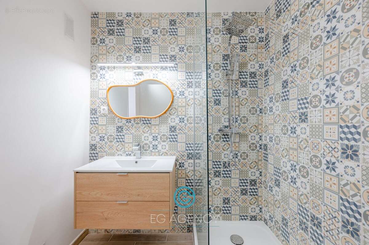 Appartement 46 m² à Marseille-2e  - photo 9