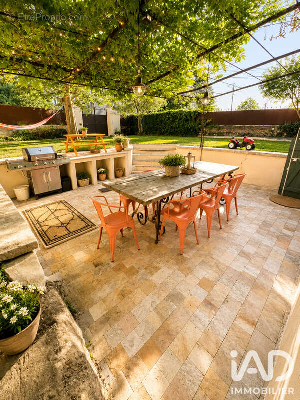 Maison 133 m² à Castelnaudary  - photo 2