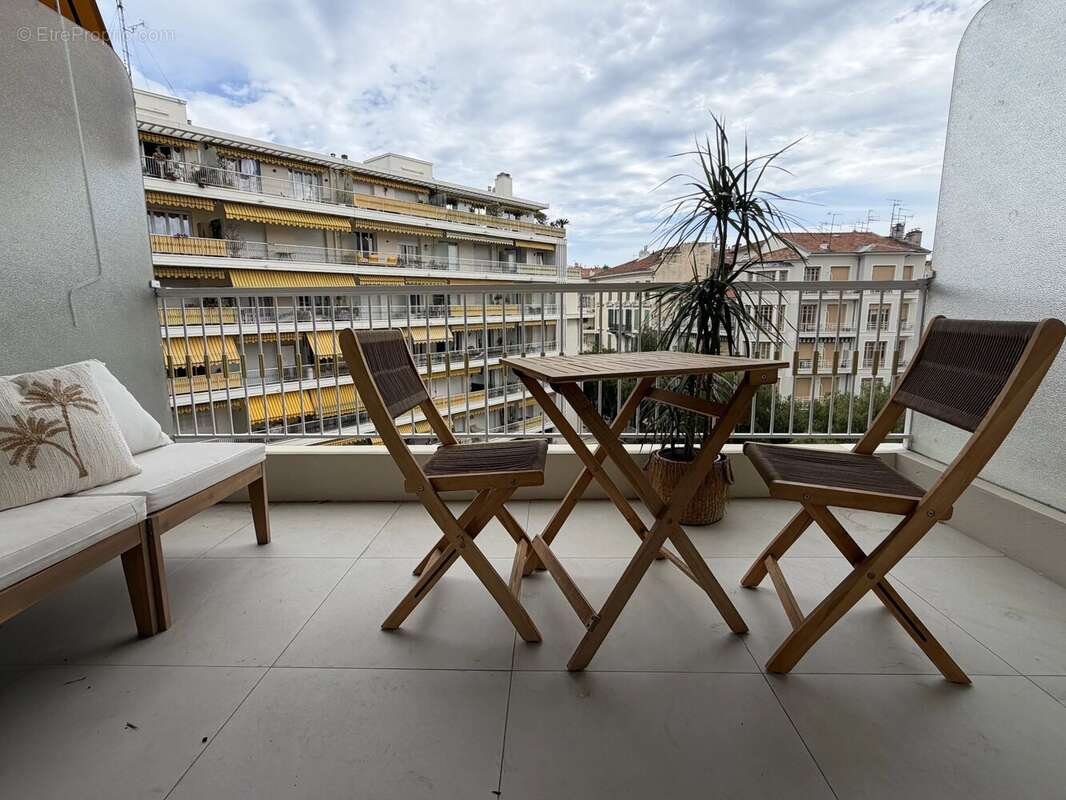 Appartement à NICE
