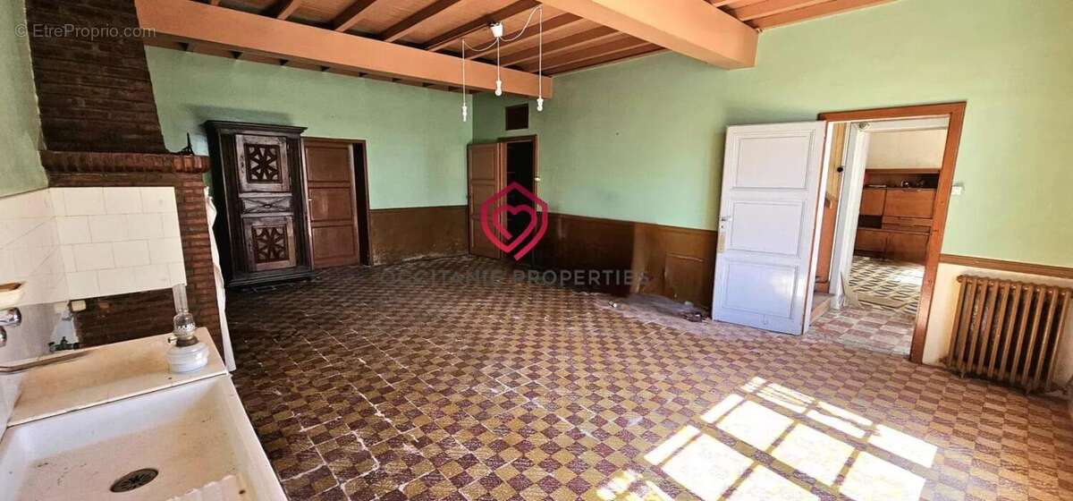 Maison à LABATUT