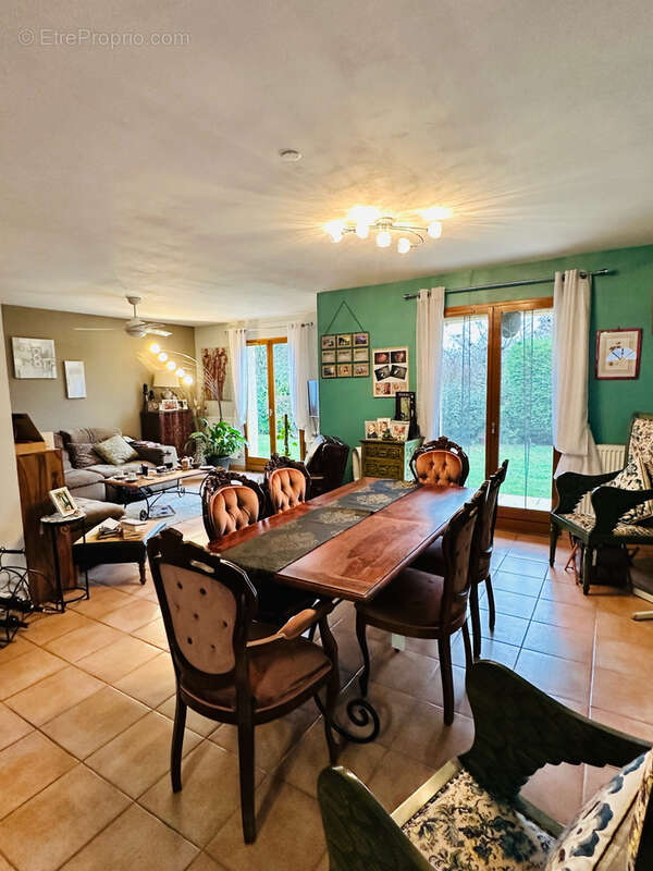 Maison à FONTENILLES