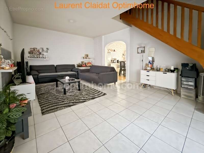 Spécial investisseur – 6 logements en centre-ville – 5 t2 rénovés + maison avec garage – rentabilité attractive - photo 12