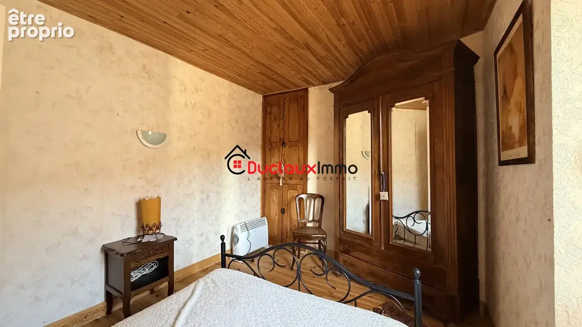 Maison en pierre à rénover avec terrain - Vallée de la Jordanne - photo 8