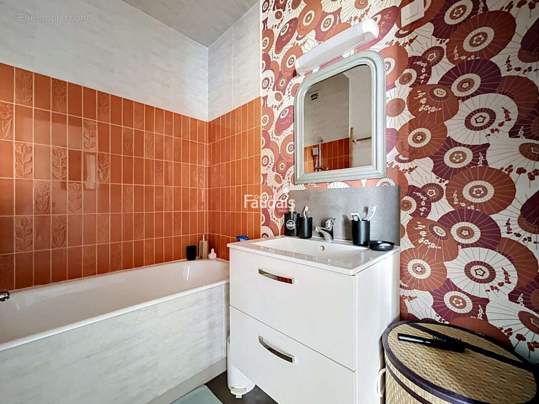 Appartement 49 m² à Grandcamp-Maisy  - photo 8