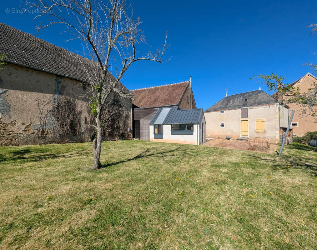 Ensemble immobilier en campagne ! - photo 23