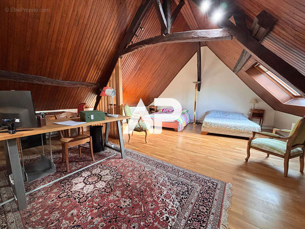 Maison à MONTMORENCY