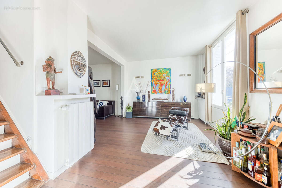 Maison à CHAMPS-SUR-MARNE