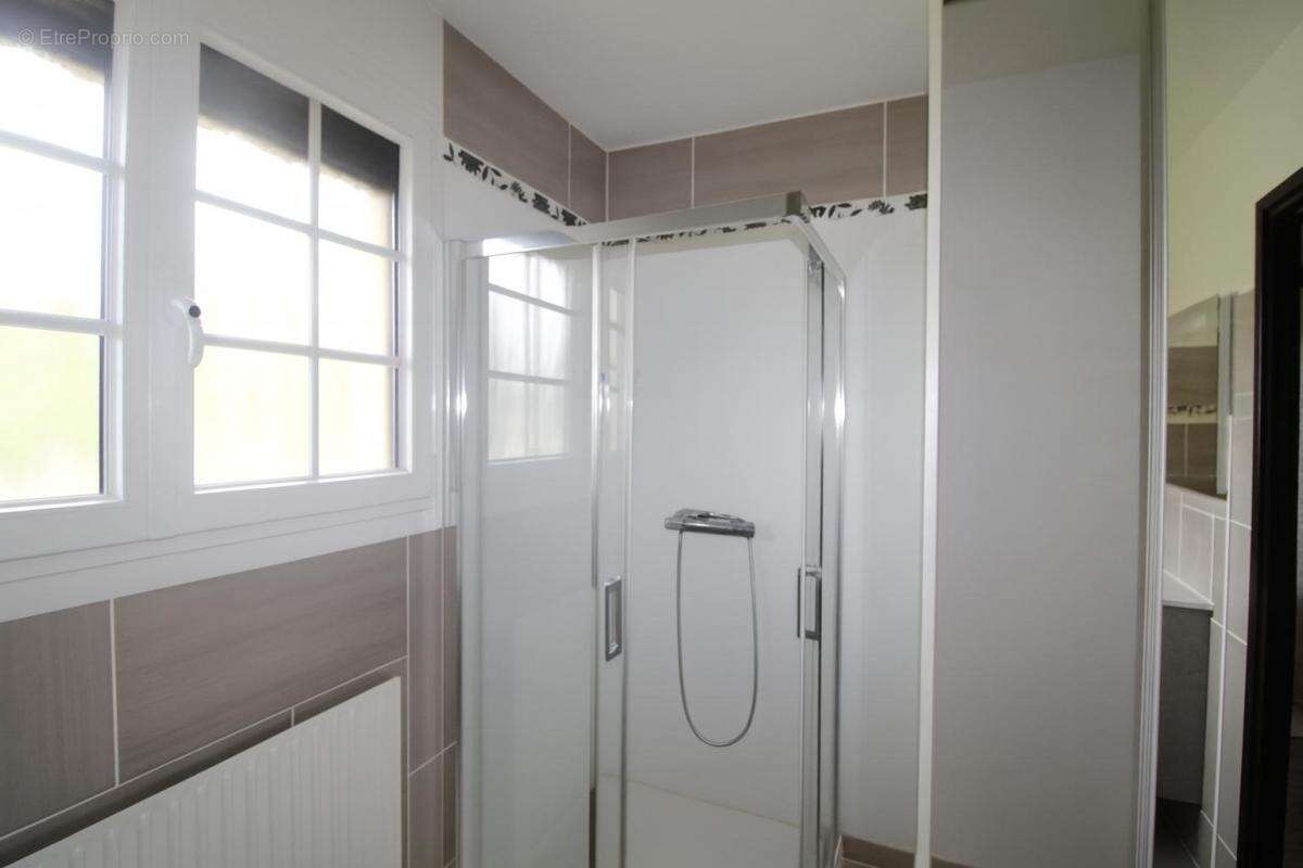 Maison à LE THILLOT