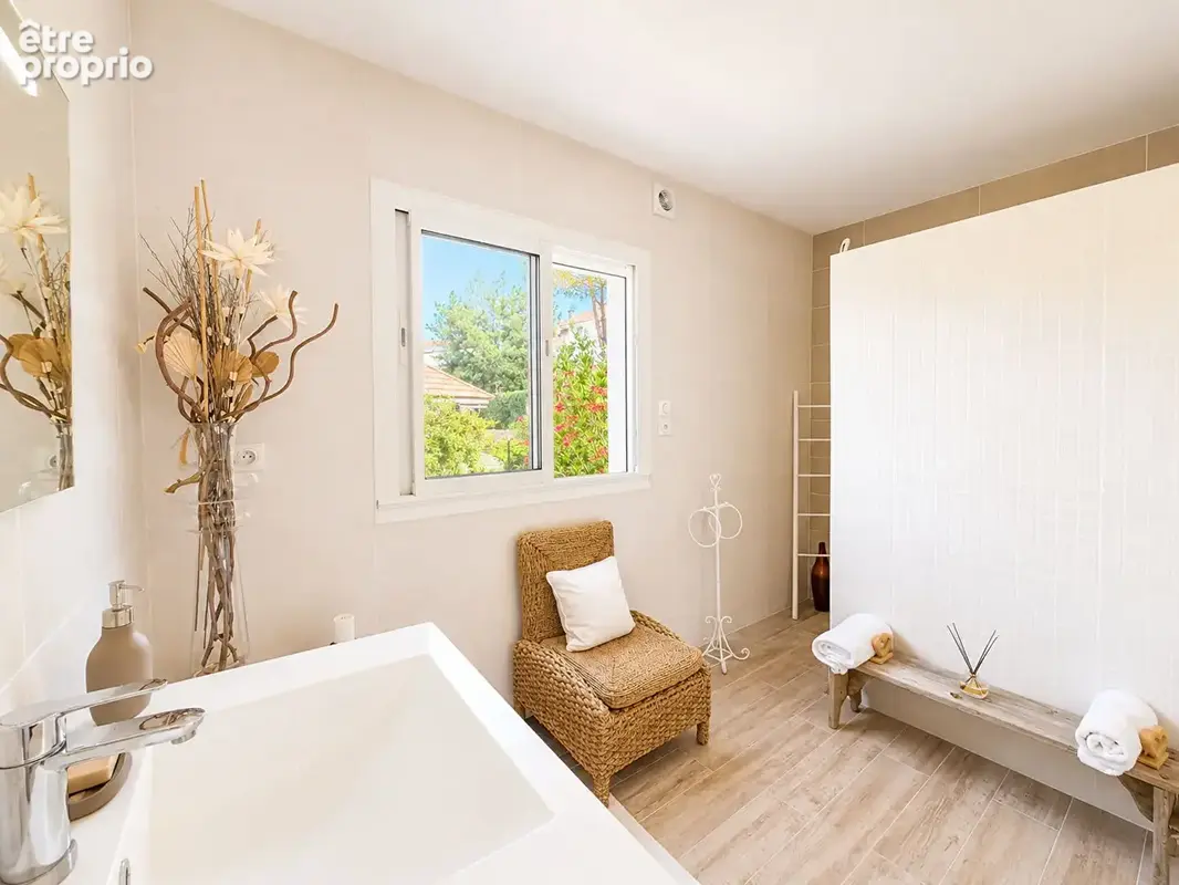 Maison familiale d'exception de 230 m²  vue Pyrénées - photo 10