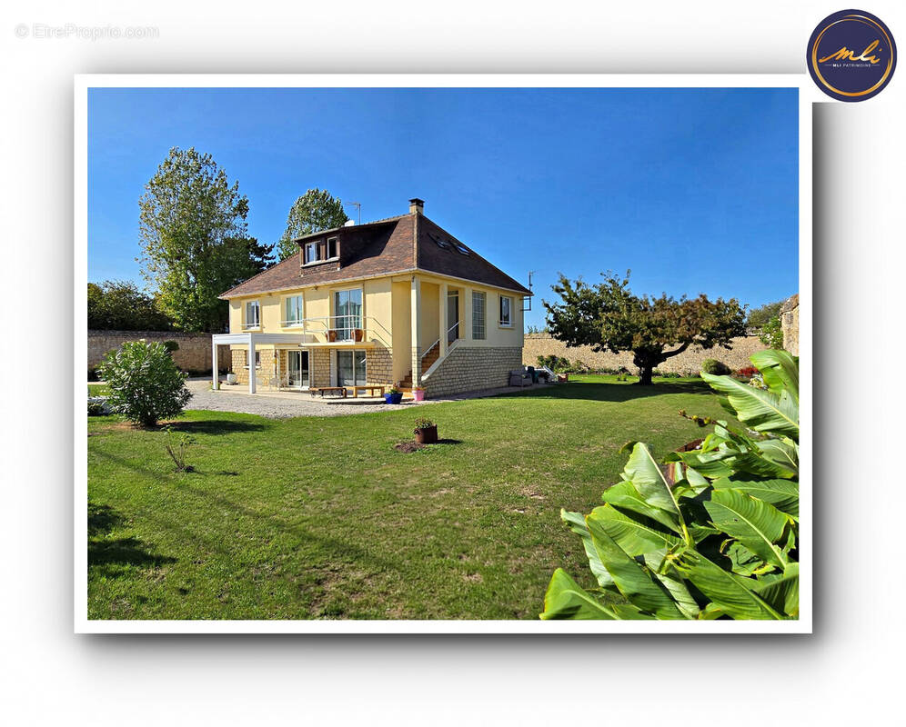 Maison à COURSEULLES-SUR-MER