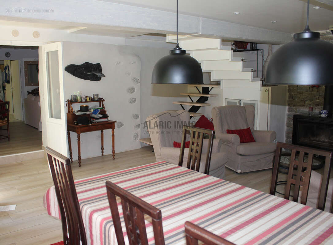 Maison à FAJAC-EN-VAL