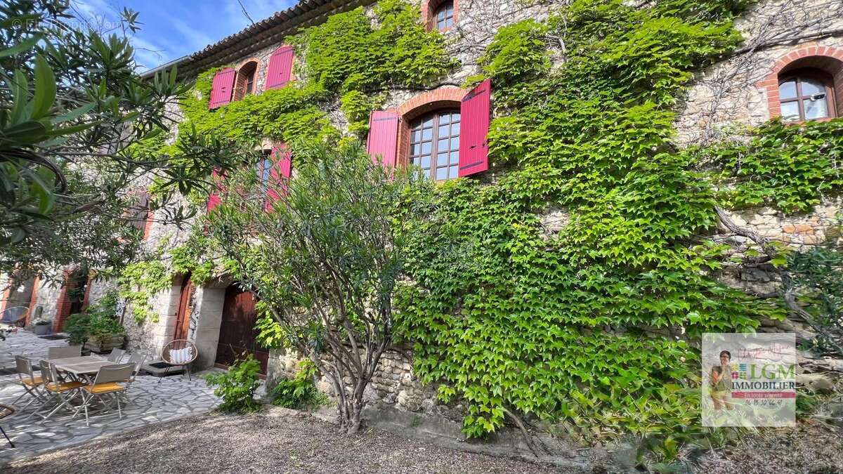Maison à MASSANES
