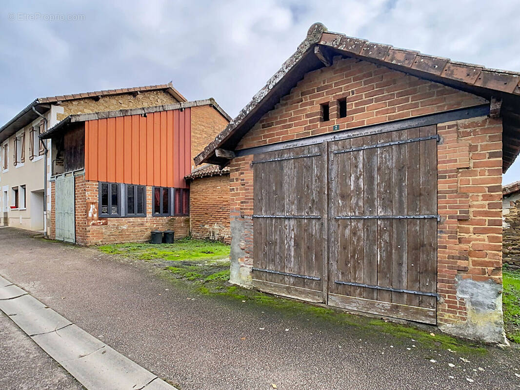 Maison à SAINT-JUNIEN