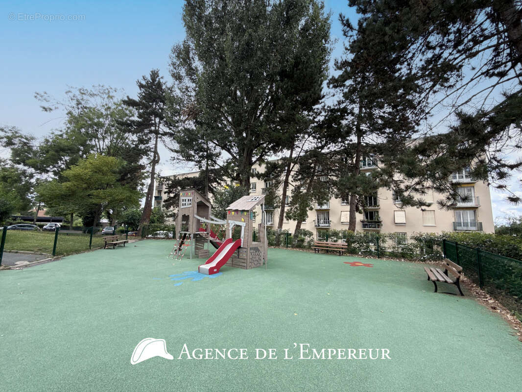 Appartement à RUEIL-MALMAISON