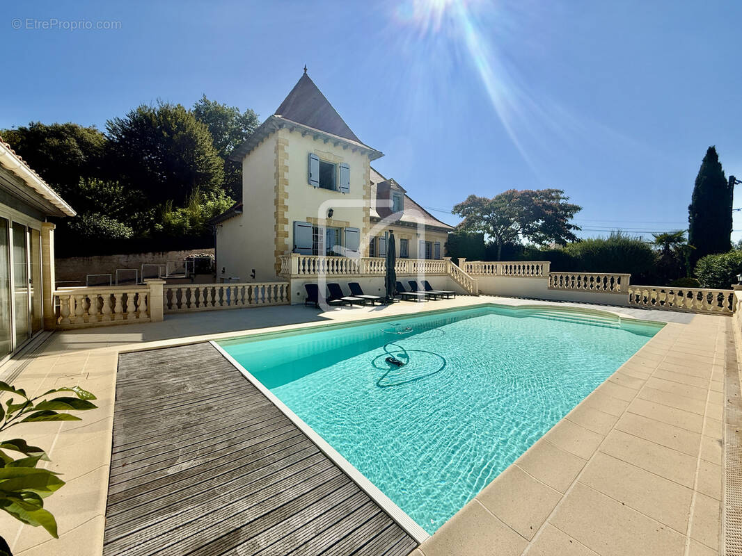Maison à SARLAT-LA-CANEDA