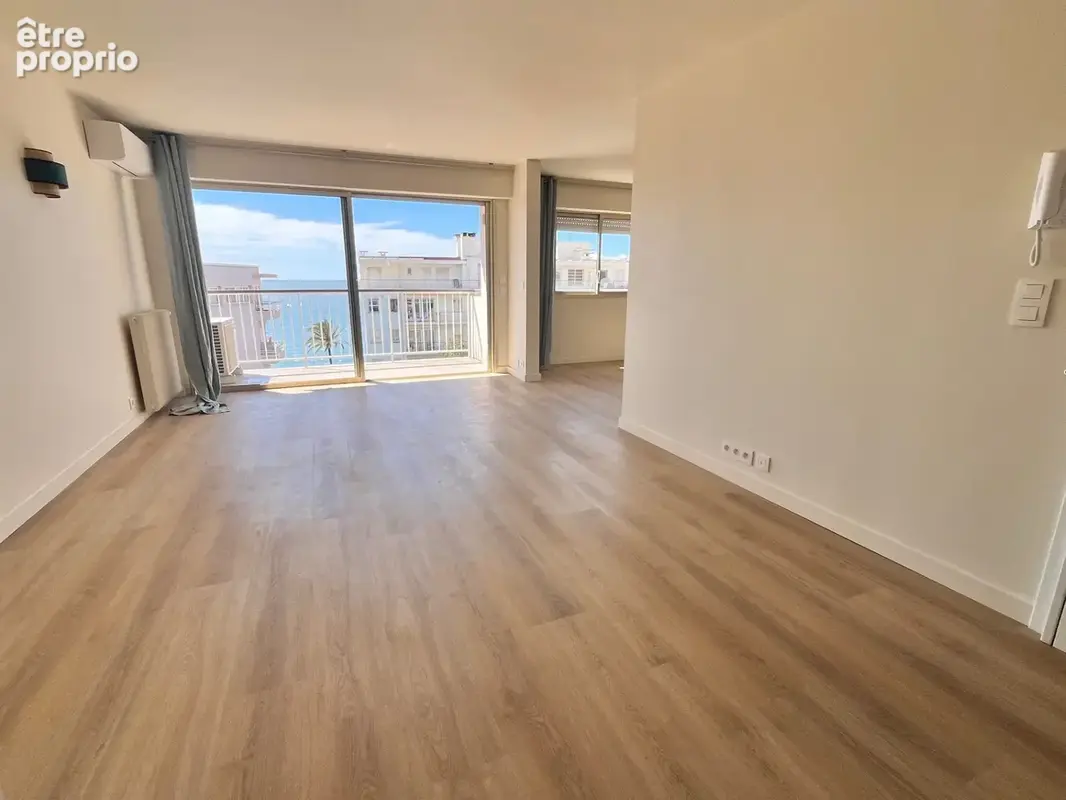 Dernier etage vue mer - 4 pièces rénové cros de cagnes - photo 4