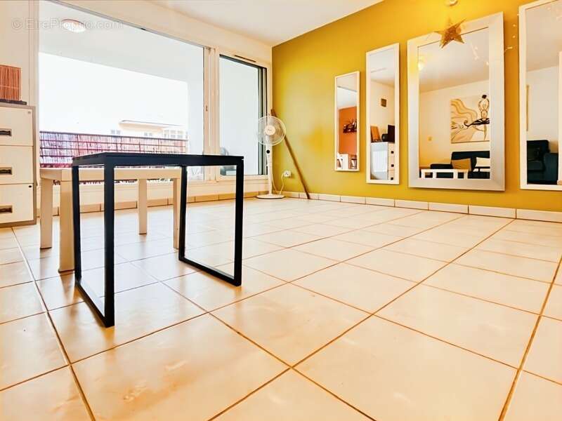 Appartement à SAINT-DENIS