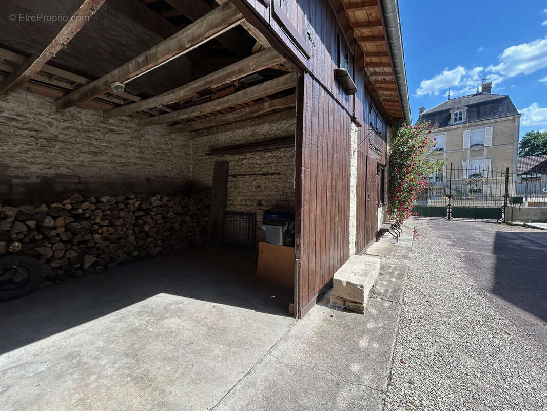 Maison à VIEVILLE
