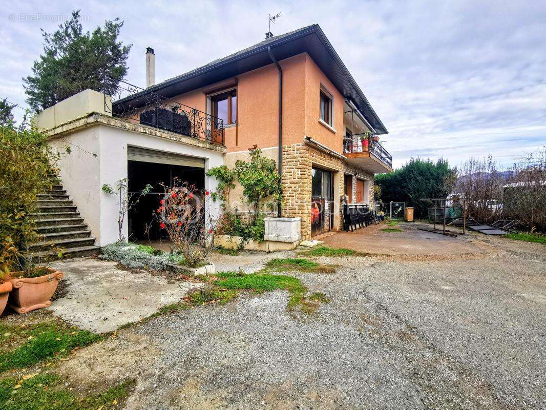 Maison à LA MURE