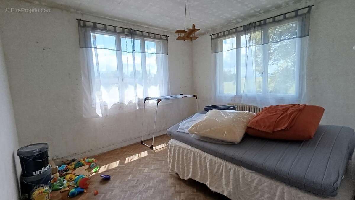 Maison à LA CHAPELLE-LASSON