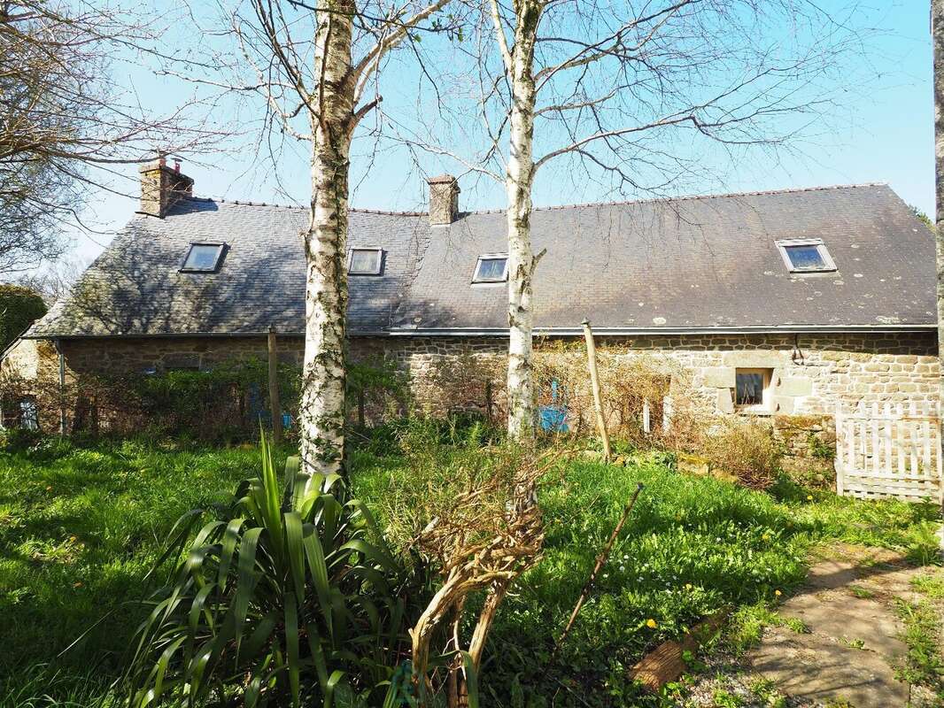 Maison à LOCMALO