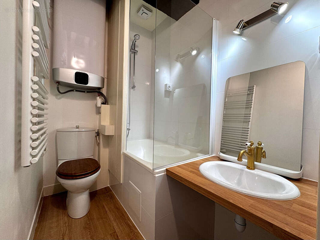 Appartement à PARIS-2E
