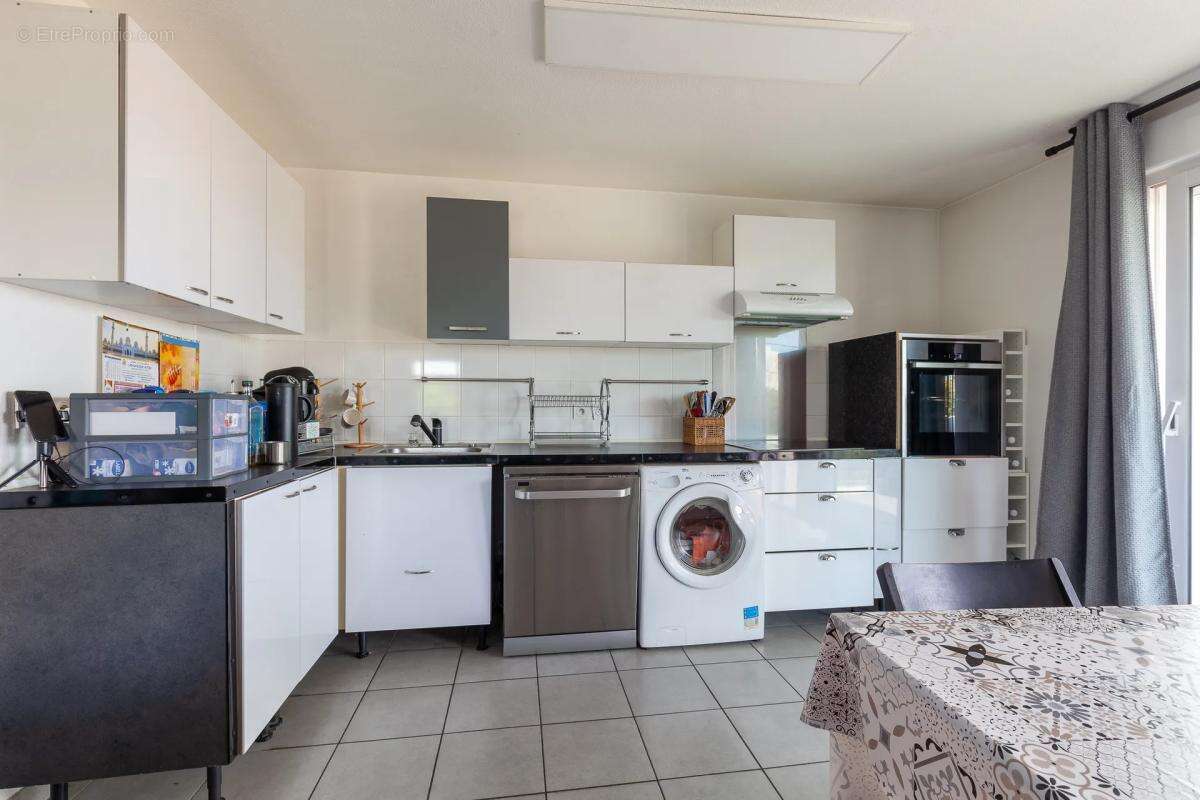 Appartement à MARSEILLE-14E