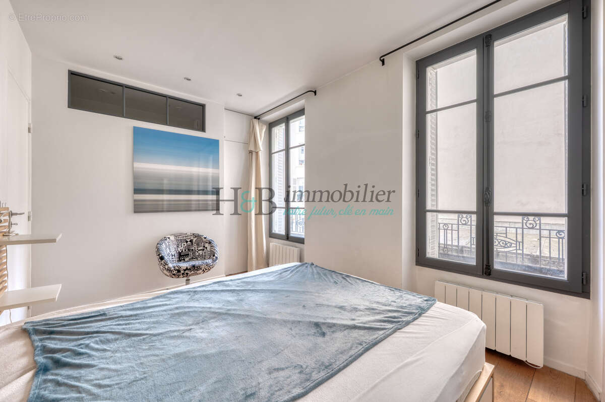 Appartement à PARIS-17E